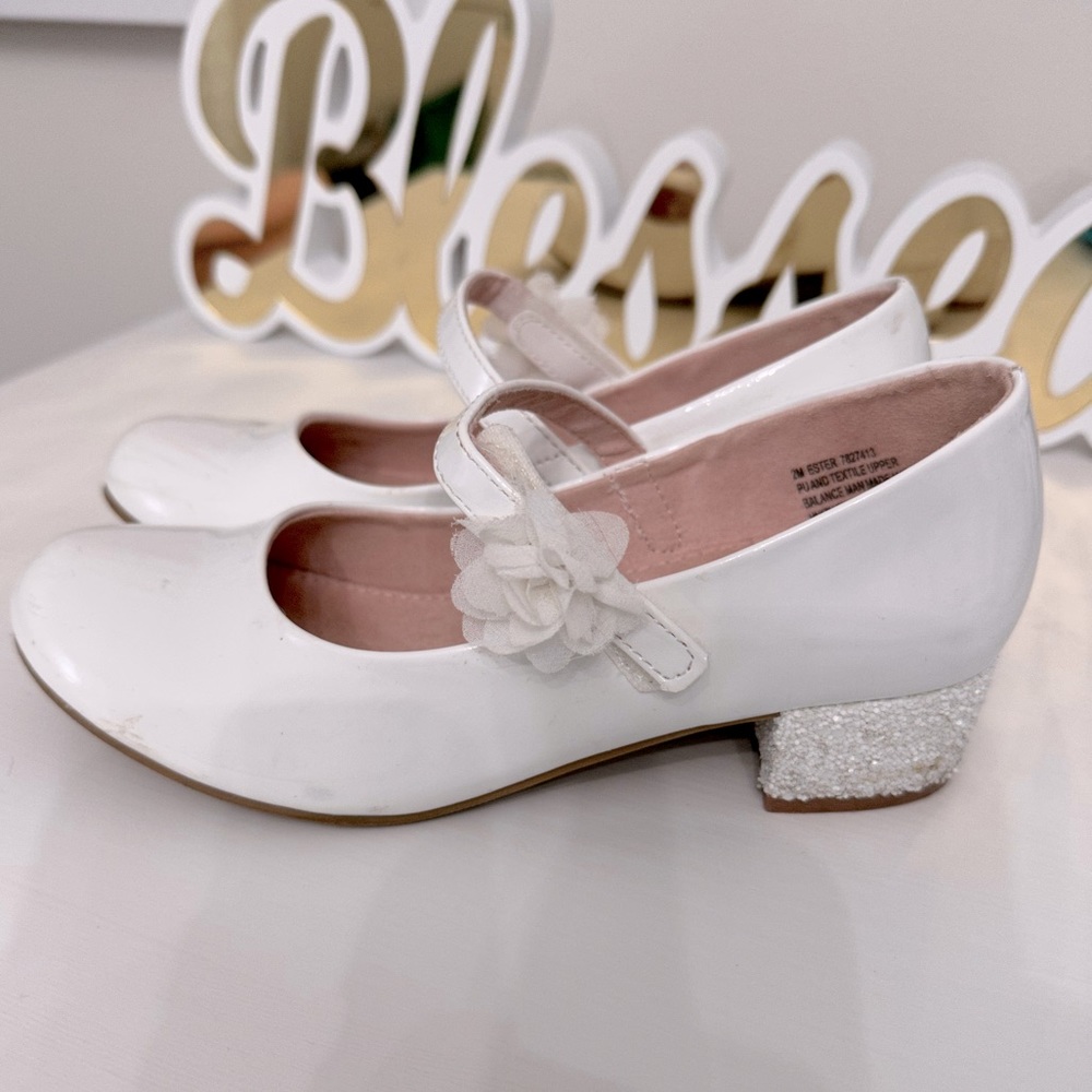Girls white dress shoes with heel